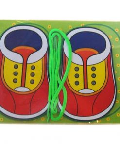 Εκπαιδευτικό παζλ ξύλινο "Δένω κορδόνια" 30x22.5εκ.