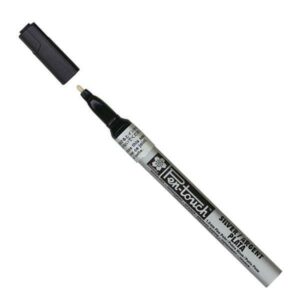 Sakura μαρκαδόρος μεταλλικός λευκός 0,7mm EF