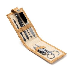 Σετ εργαλείων μανικιούρ σε θήκη από φελλό 6x11x2εκ